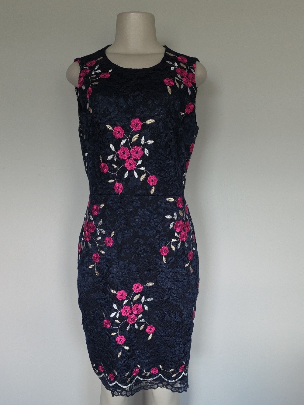 DKNY navy blue sleeveless kace dress with embroidered flowers-10